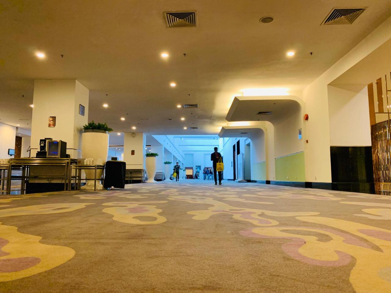Queens Service Suites At Times Square Kl Kuala Lumpur Exteriör bild