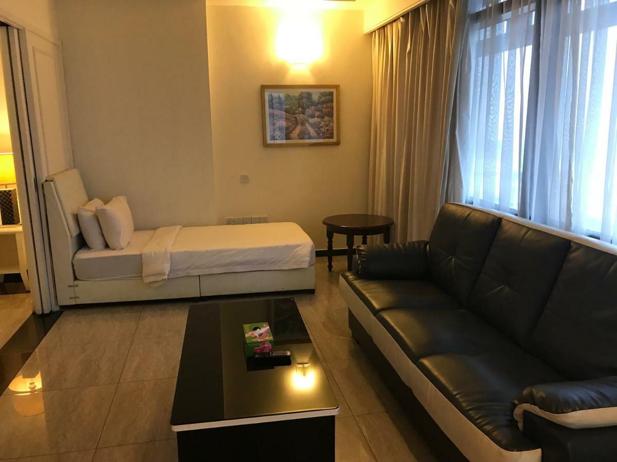 Queens Service Suites At Times Square Kl Kuala Lumpur Exteriör bild